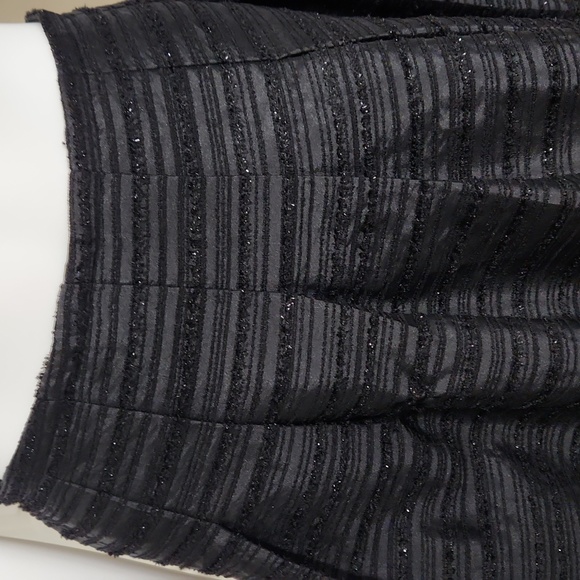 Talbot black full skirt - Picture 2 of 8